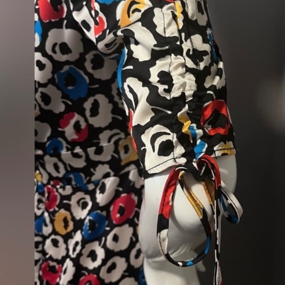 TOPSHOP Women”s Primary Floral In Black Tiered  Midi Dress Size 4 - Picture 8 of 14